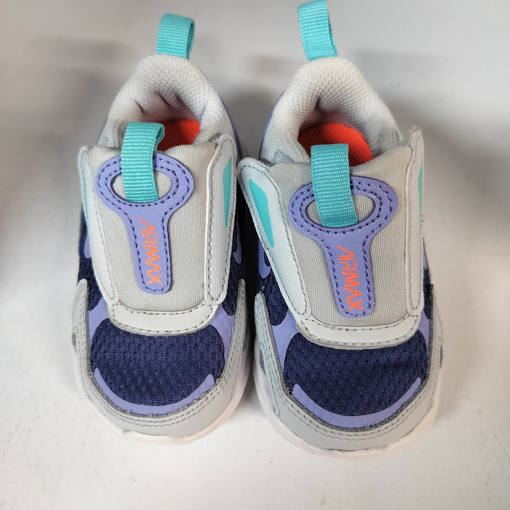 Nike Kids Sneakers Navy and Light Blue